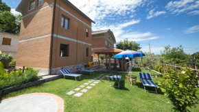 A & B Holiday Home Deiva Marina